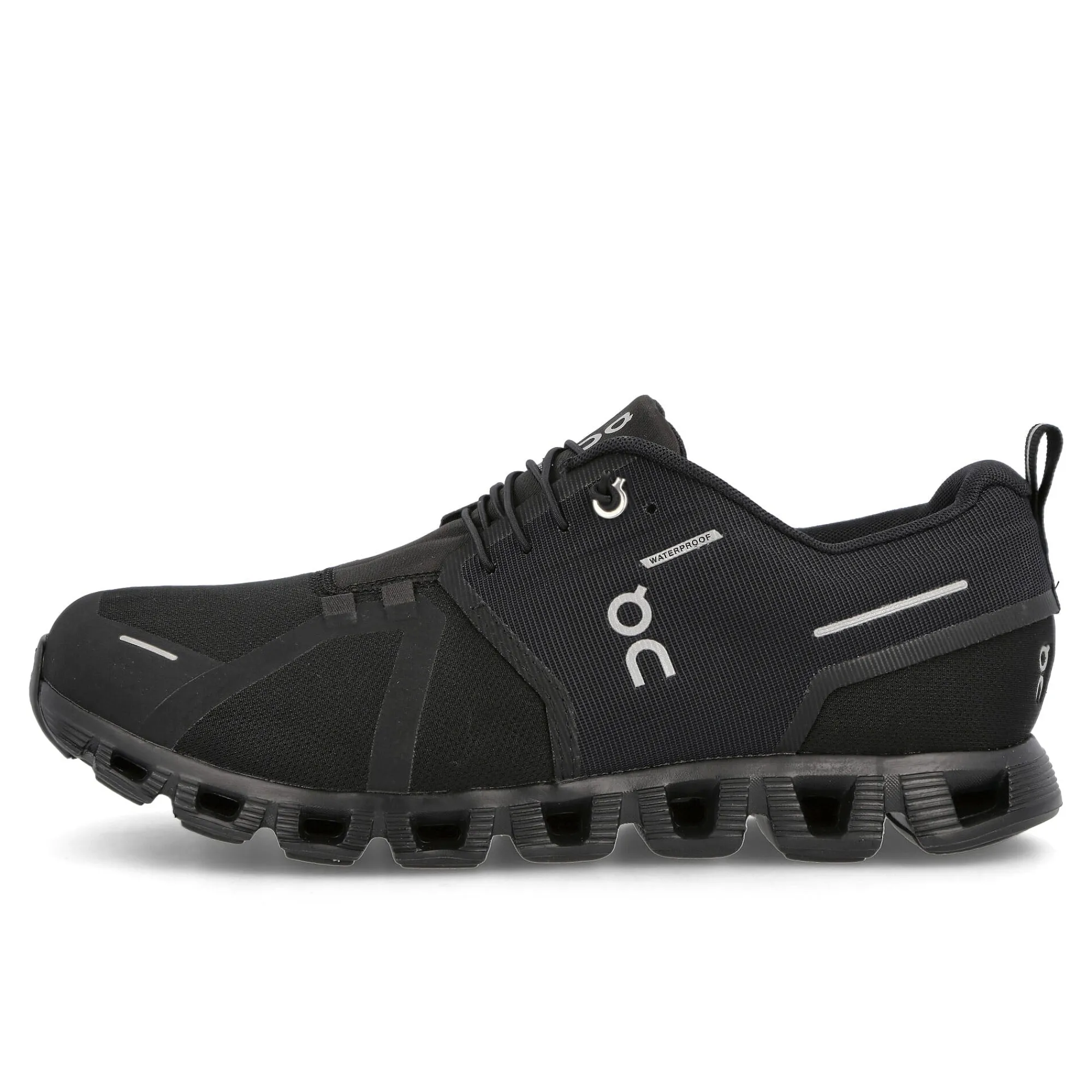 Low Tops | Retro & Running^On Running Cloud 5 Waterproof AllBlack