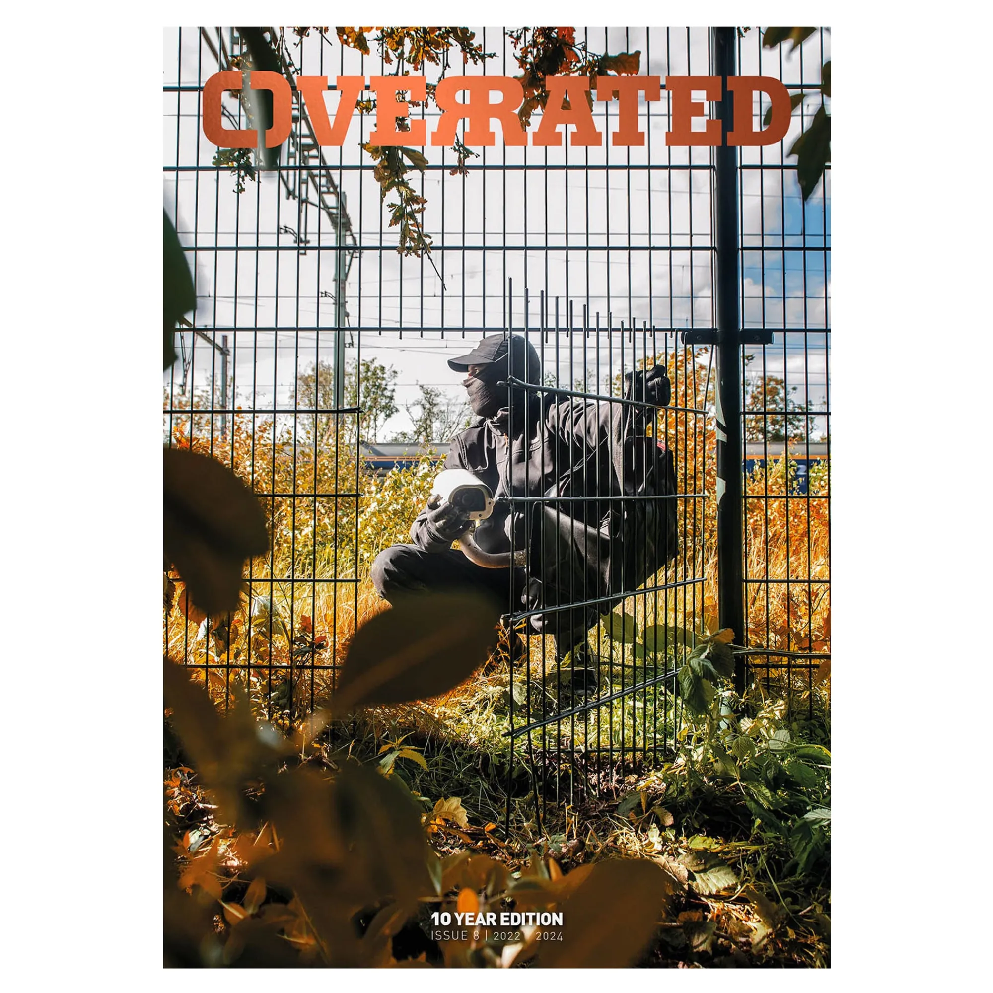 Magazines^Overrated Magazine #8 - The 10 Year Edition Multicolored