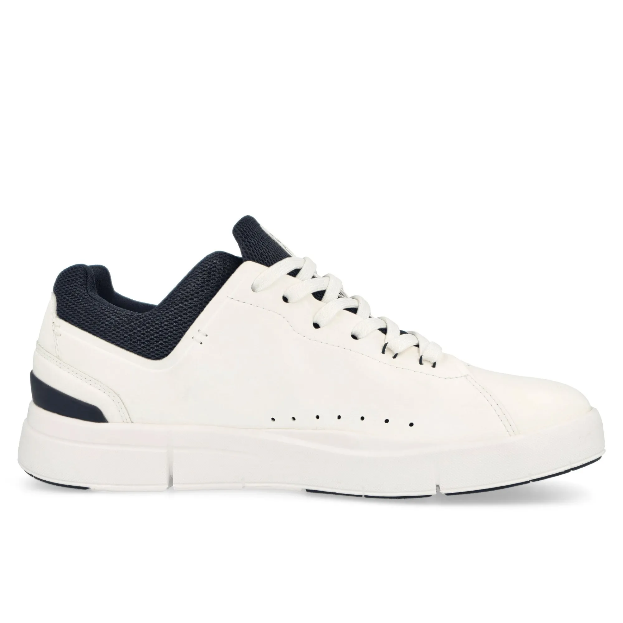 Low Tops | Basketball & Court^On Running The Roger Advantage White/Midnight